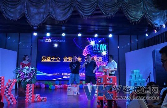 c9f23bc441be4dfe91323a7842156ba1_副本.jpg